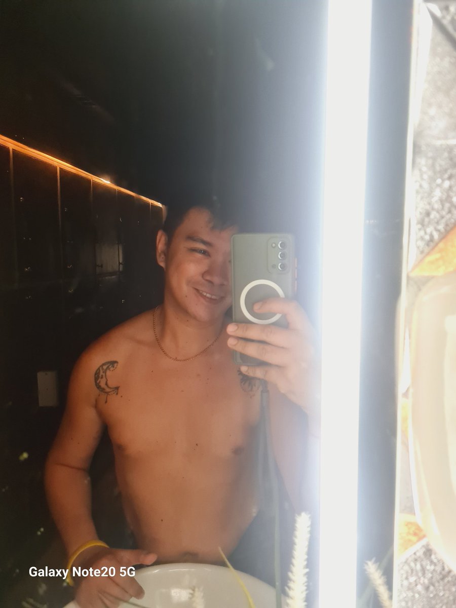 xientangelo's tweet photo. Whhhaaattttaahhh monday recharge desurrrvvvv @nxs_spa massage 😀😀
Perfect for restday monday😁😁 https://t.co/QcnA7ziyqH