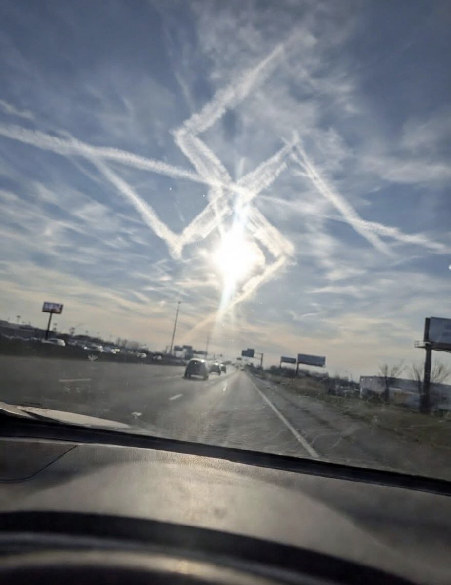 OuterSpaceGoy tweet media