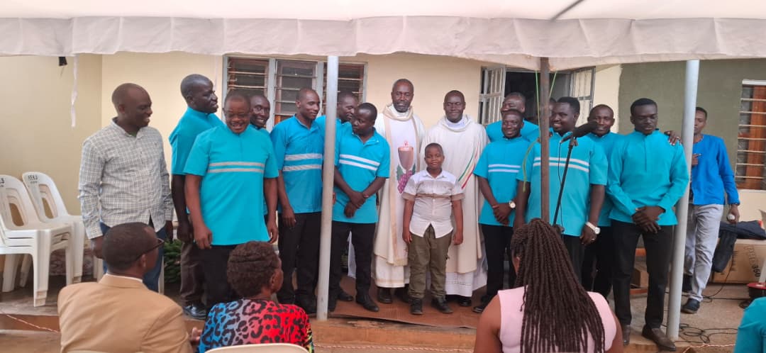 Hoima Diocese External Residents' Association tweet media