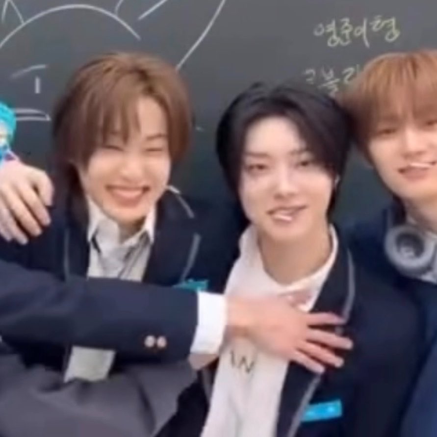 no context dry tweet media