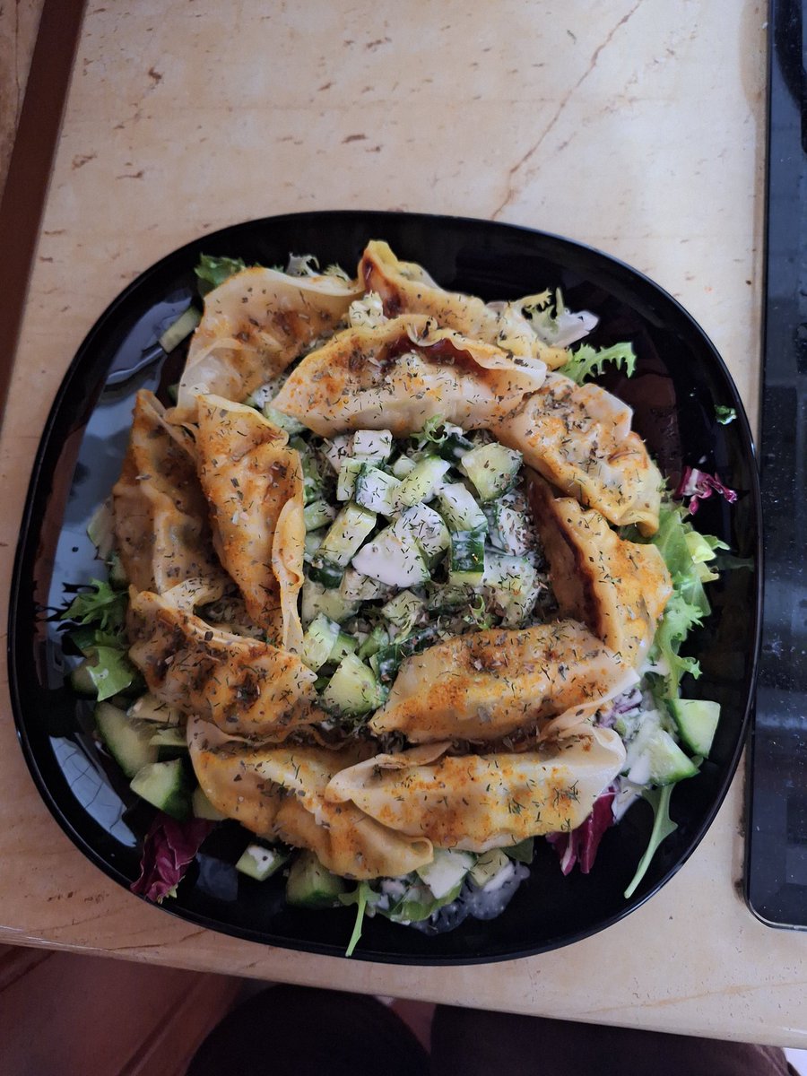 ⋆｡˚꒰ঌ 𝐄𝐥𝐢 ໒꒱˚｡⋆ tweet media