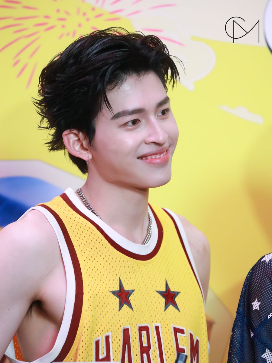 CM2 CONNECT tweet media