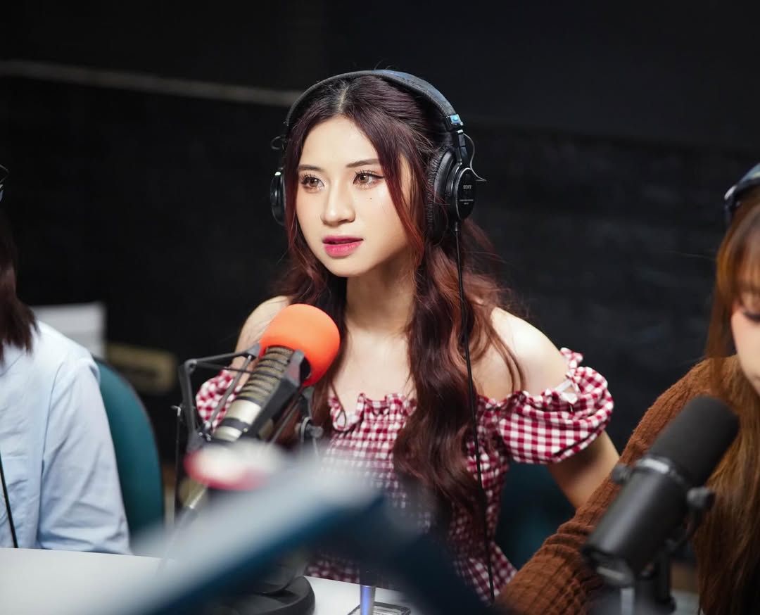 vvinkfansupport's tweet image. VVINK at Magic 89.9 Halftime Show

#HalftimeShowWithJayJay #VVINK #Magic899 @magic899 @vvinkph