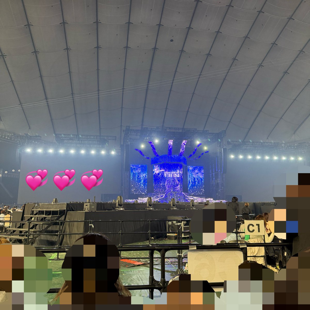 ア tweet media