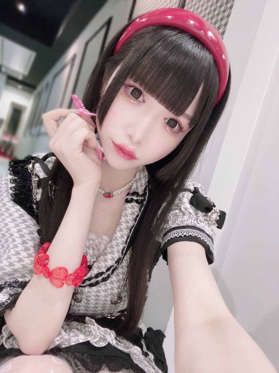 むに♡ tweet media