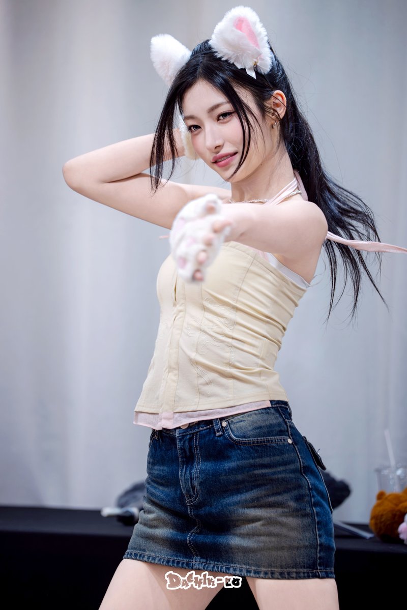 dachik_eo's tweet image. 20260411 ODDYOUTH (오드유스) - 2nd Single [Babyface] FANSIGN EVENT - 에버라인카페     
#ODDYOUTH #SUMMER #써머