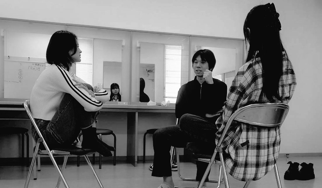 #全国学生演劇祭 の縁で、鳥取の皆さんと合同公演をすることになりました！
演劇での繋がりが増えてきて、とても幸せです🙌　

鳥取旅行と兼ねて、遊びに来てくださると嬉しいです…！！

👇️初回稽古の様子✨️