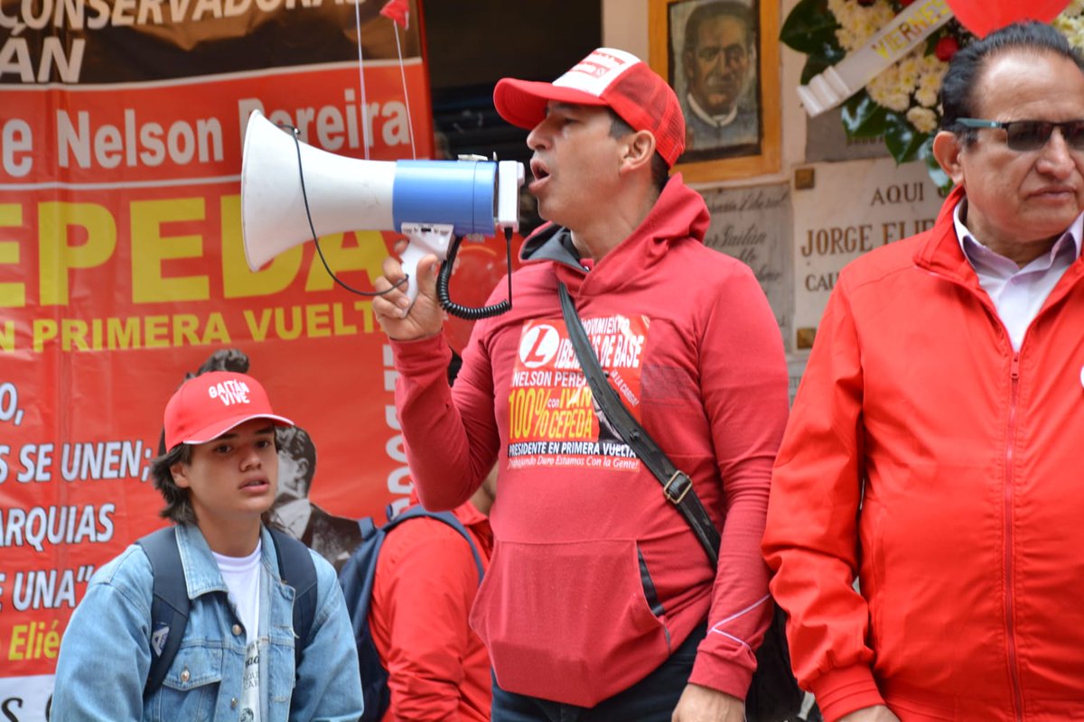nelsonp31919158's tweet photo. #MiCasa es #CasaDeApoyo #SEDELIBERALCONCEPEDA
100% con @IvanCepedaCast presidente en primera vuelta.@PizarroMariaJo @AlirioUribeMuoz @CelsoTeteC @CristoBustos @ArielAnaliza @AntonioJCorreaJ @ClaraLopezObre @HERACLITOL @AlirioUribeMuoz @petrogustavo @BecerraGabo @MafeCarrascal https://t.co/nLR4pGYBf1