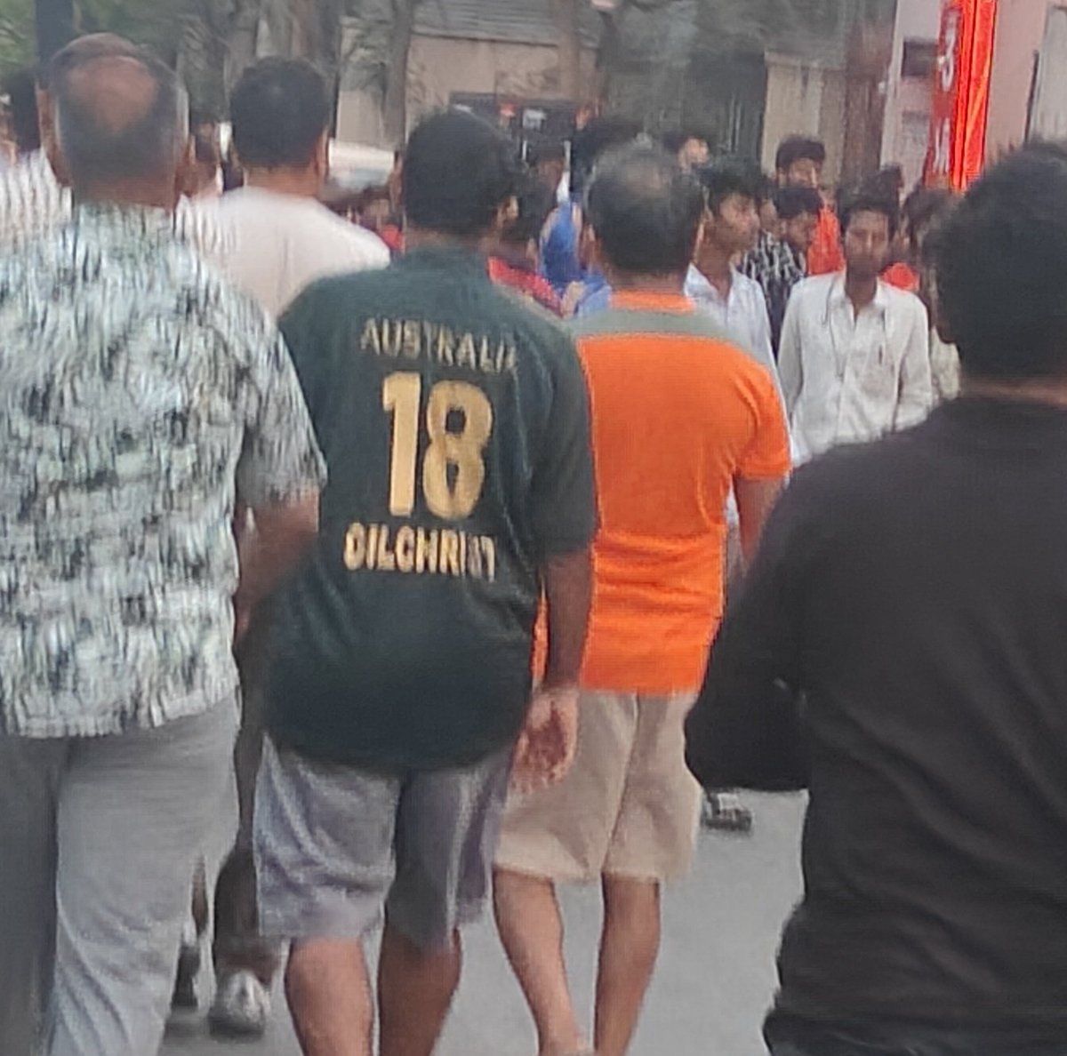 Jones Bond tweet media