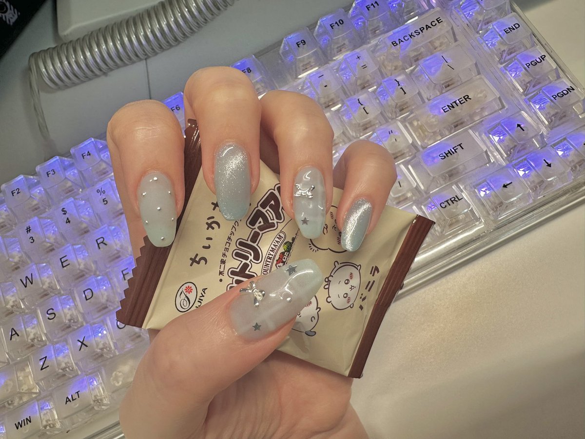 ににに🧁🫧🪽＠遂におシグ両完凸🐰 tweet media