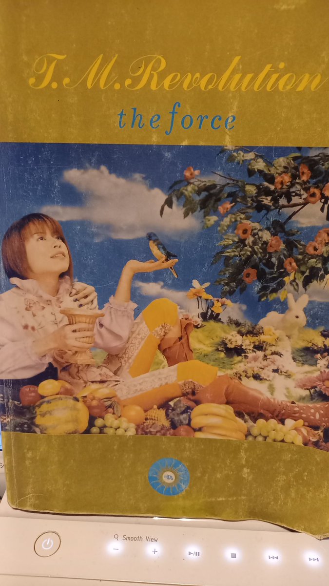 カラダが夏になる曲に続いて次はこちらのアルバムから夏の恋人達に相応しいこの曲を…
予定では来月にはクリスマスソングなんかも作ることになりそう！
楽しい🎵