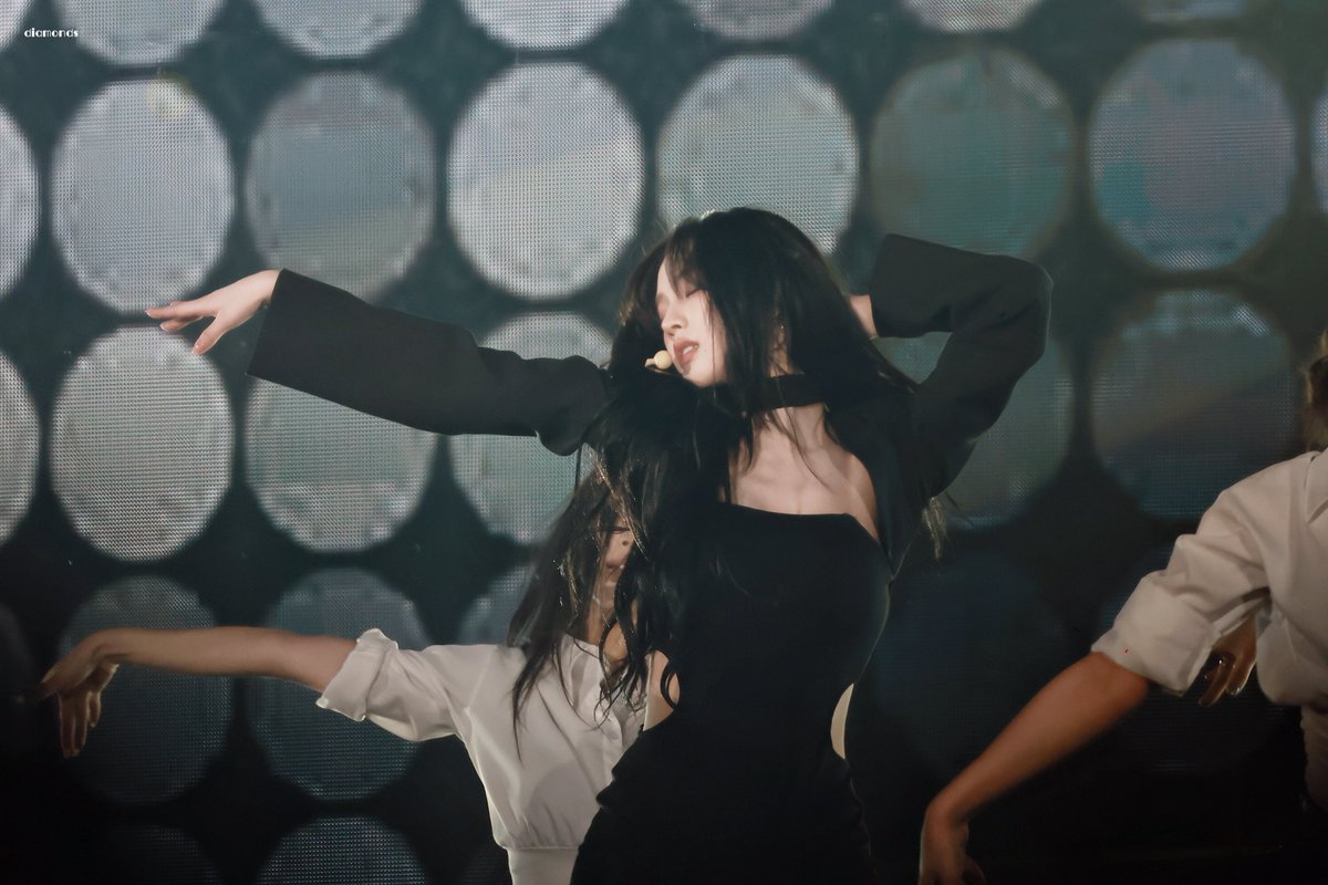 diamonds__411💙 tweet media