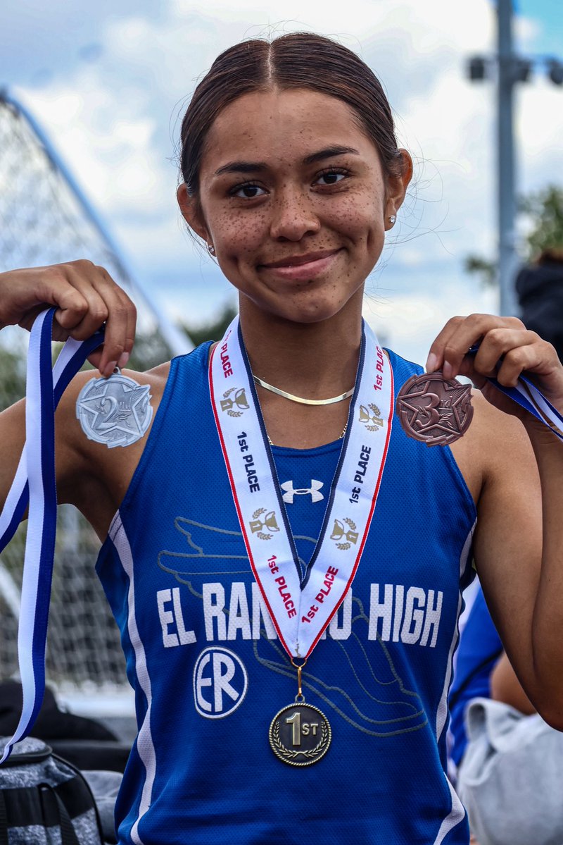 elrodeonews's tweet image. This past week our Track &amp;amp; Field team held the first ever Run the Ranch Invitational. 
#dons #Elrancho #Bluepride