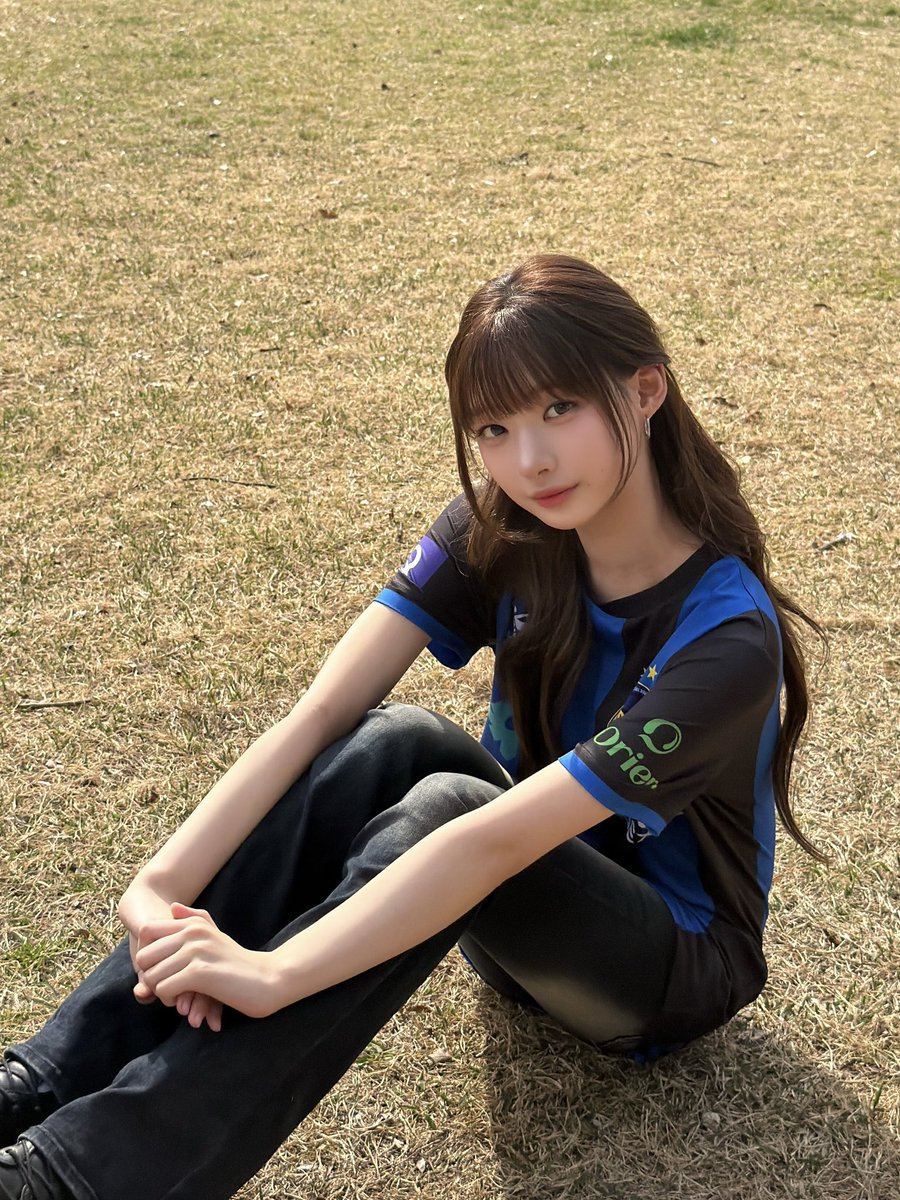 [HI-💌]
행복한 월요일~💗🍀

#HITGS #힛지스
#HYERIN #혜린