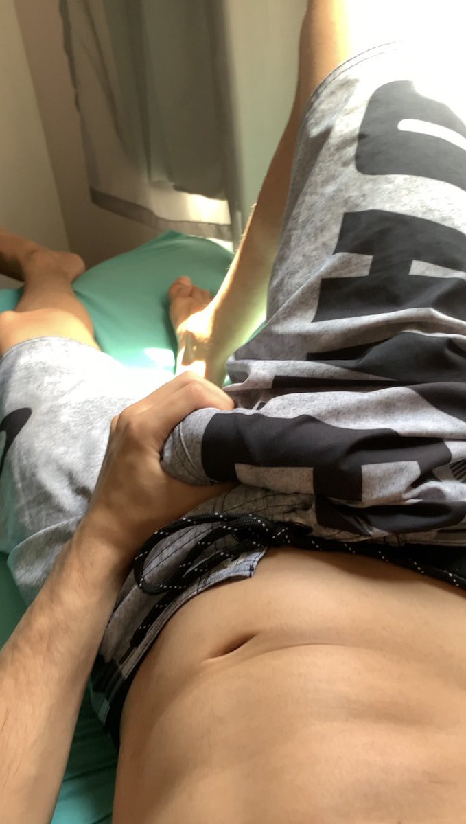 Acordei com o pau torando