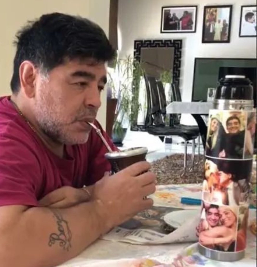 así desde las 7 de la mañana esperando a que sean las 12