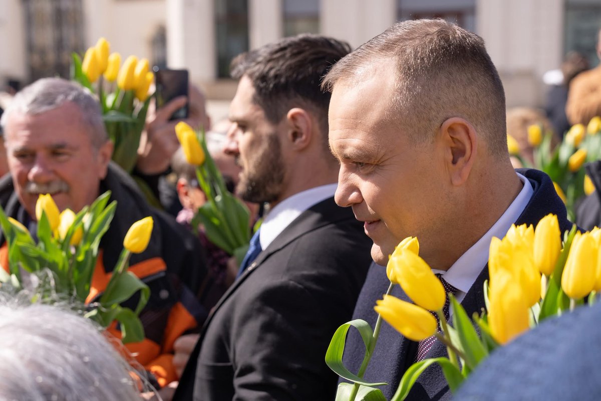 Karol Nawrocki - popieramy tweet media