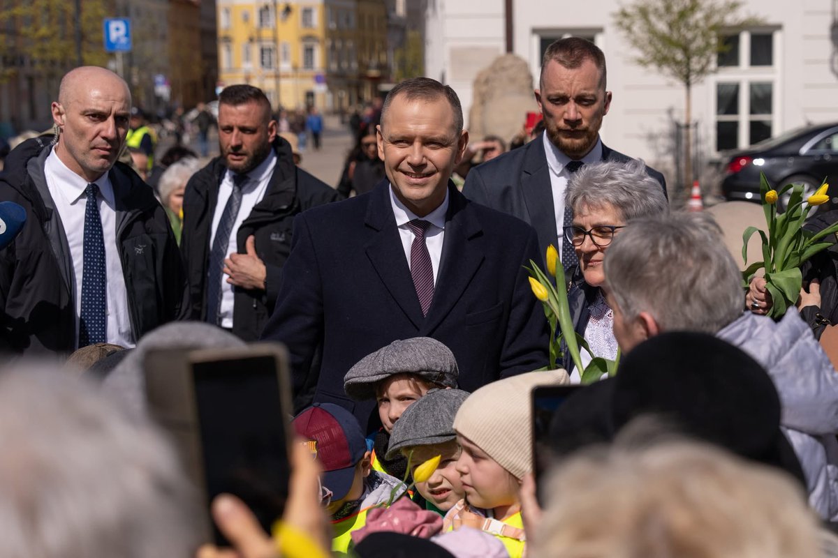 Karol Nawrocki - popieramy tweet media