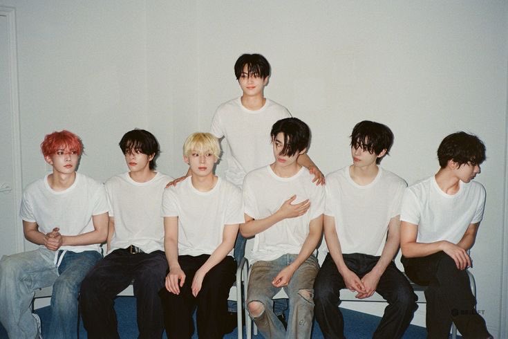 설 | sevEN tweet media