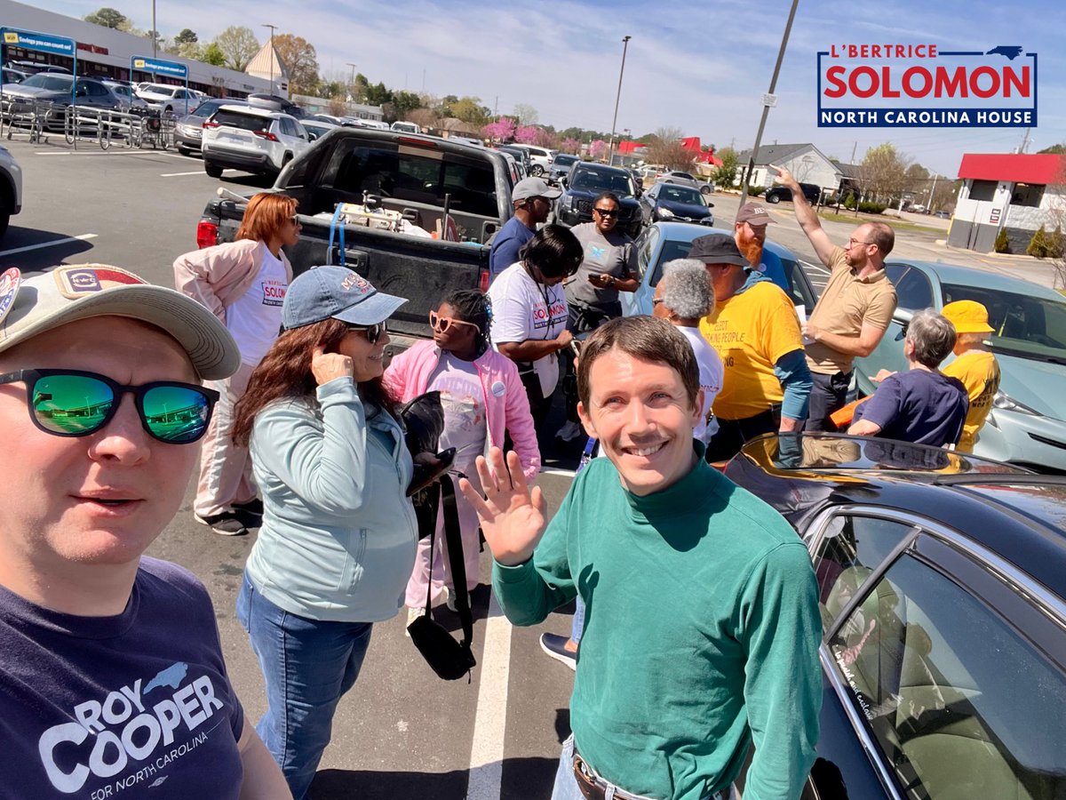 Daniel J. Franch tweet media