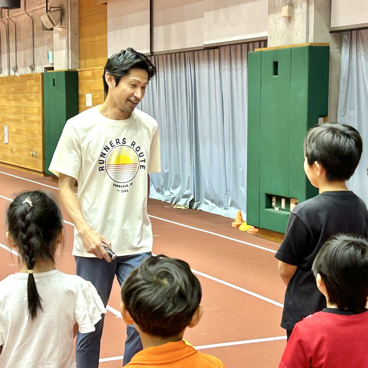 junhamada116's tweet photo. 【走り方教室のお知らせ】

神奈川の座間市で走り方教室をさせていただきます。
多くの子ども達に、速く走れる喜びや楽しさを感じてもらい今後のプラスになるきっかけになれたら嬉しいです。
喜んでいただけるよう頑張ります。一緒に走りましょう。

👇
https://t.co/bF37ehrjdJ

#座間市 #神奈川 https://t.co/RKrtsVru2P