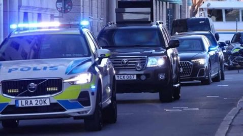 Savakzadeh tweet media