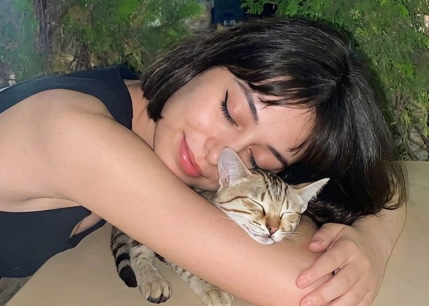 Ozge Gulbakan 🐈⬛ tweet media