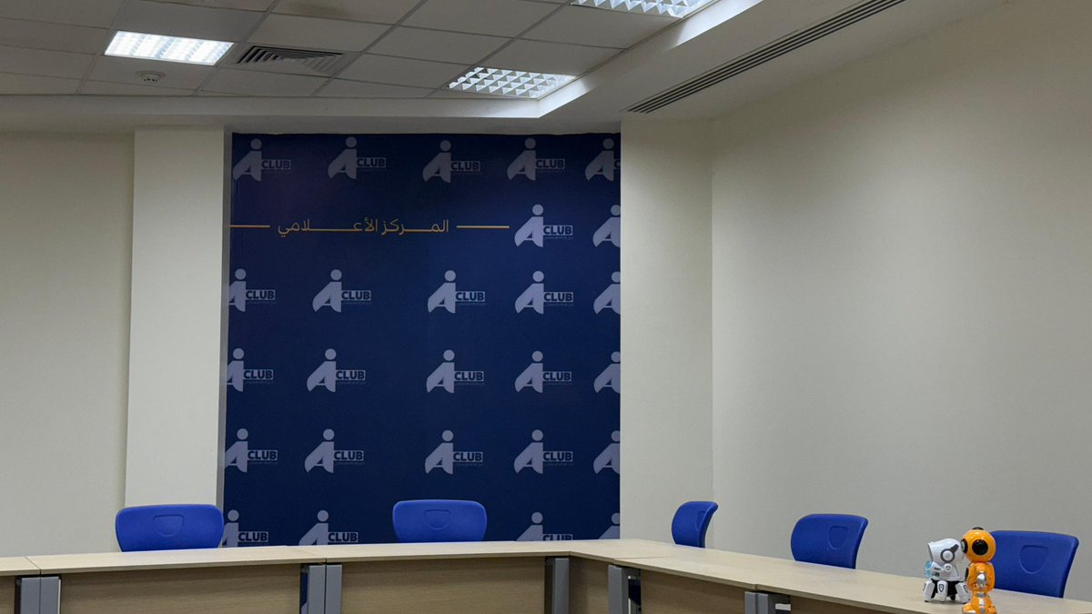 netcom_eng's tweet photo. تزامناً بــ #عام_الذكاء_الاصطناعي
اجرت وكالة الانباء السعوديه 
لقاء بتقديم رئيسة النادي أ . امجاد مدخلي @gcwsi 
وبحضور قائدة اللجنه الاعلاميه أ . اغادير @agadir_6 

وكذلك تشرفت بوجودي كـ عضو من لجنة العلاقات والتنظيم 

بيئة تصنع الإنجاز .. ونحن النتيجة 🦾 Ai Club https://t.co/yWwtCKoM6s