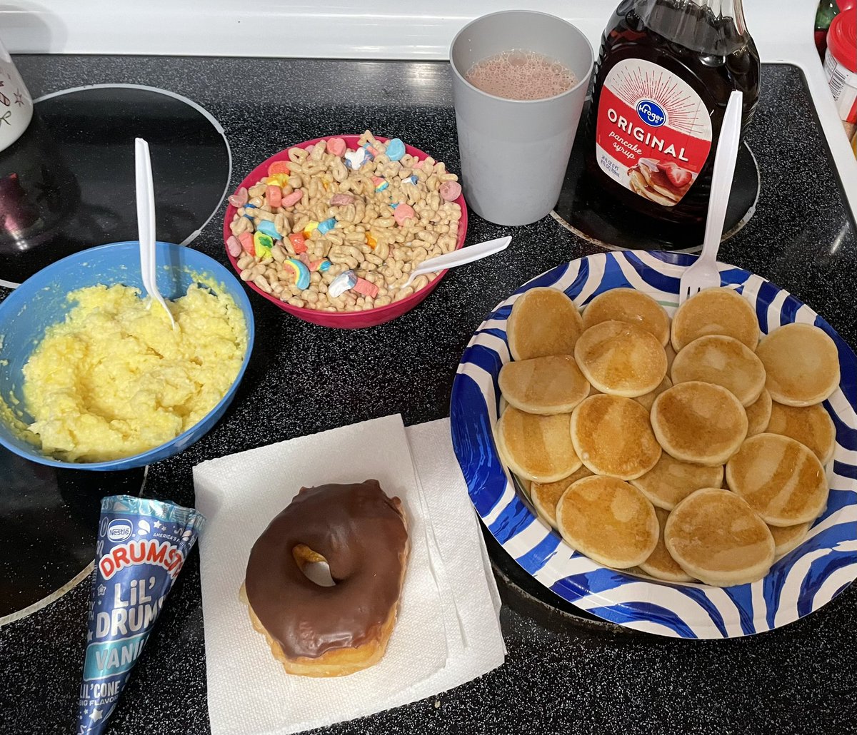 ʀᴇɪ 𒅌 tweet media