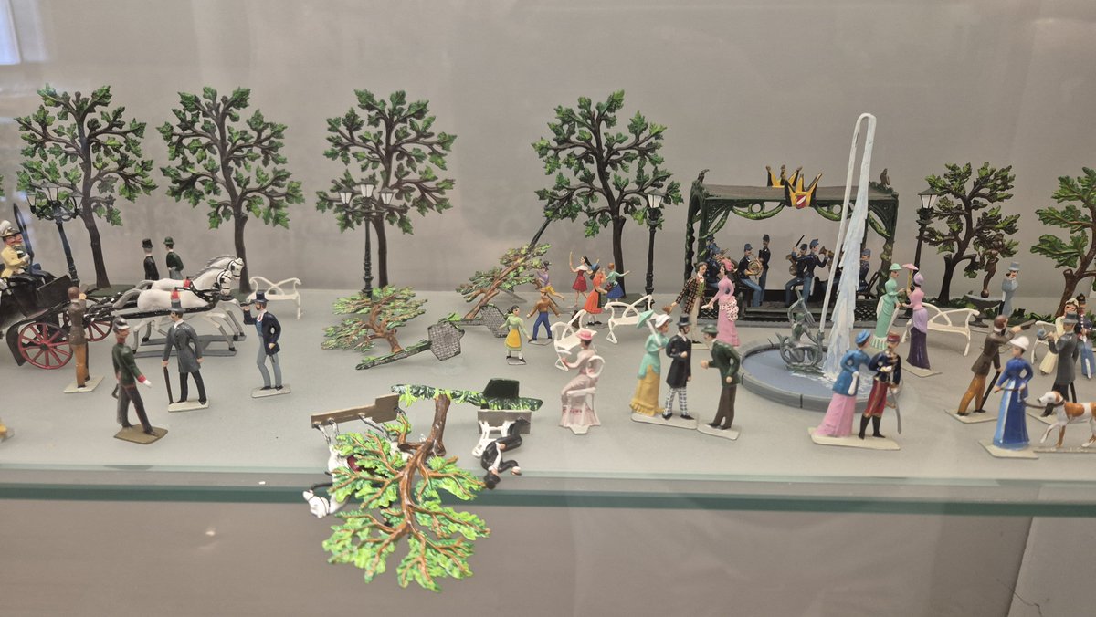 Lippisches Landesmuseum Detmold tweet media