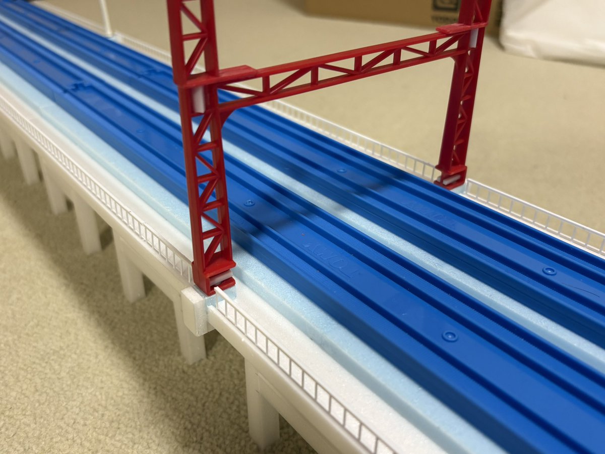 青ガマ tweet media