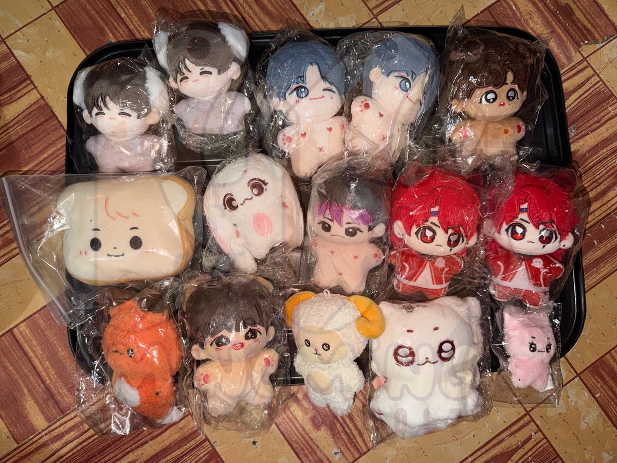 cee 💫 • qs/decluttering rn tweet media