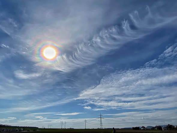 Mysongshari's tweet image. #thingsarespeedingup #changing #lookup #germany #elkewolfer #fb #revelation12bnext #john #prepyourhearts #beReady #ForGodSoLovedHisCreation