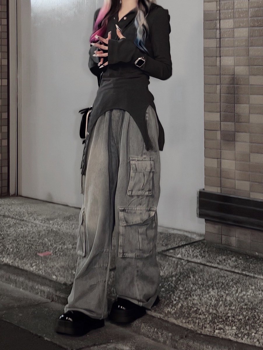 Liii▷🐝 tweet media