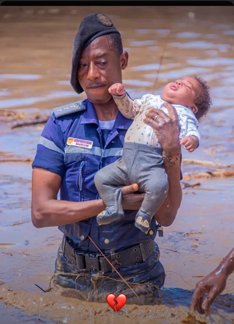 Márcio Collins 🇦🇴 tweet media