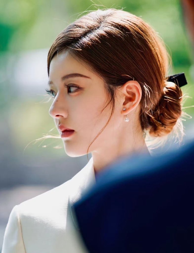 𝐋𝐚𝐥𝐚 🌹 tweet media