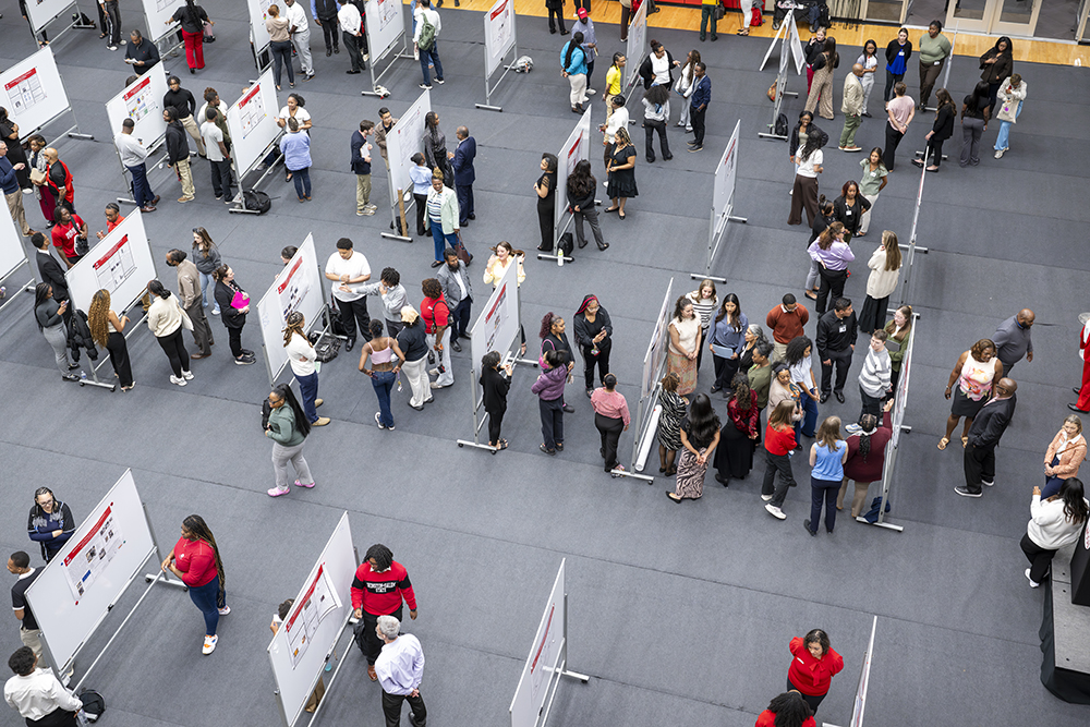 WSSURAMS's tweet image. #WSSUScholarshipWeek | Where ideas take shape.

Students across WSSU showcased research, creativity and real-world problem solving all week long. This is what learning in action looks like.

#WSSU | #WeAreRising