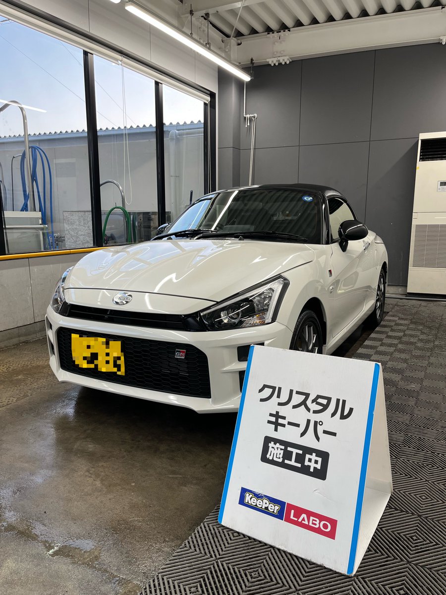 shiitake922's tweet photo. 長々やってるアカウントですが、嫁氏の影響で車を載っけてみようと思います。（ロドは手放してしまいましたが…)

純正主義者です。対戦よろしくお願いします。

#ロードスター 
#コペン
#オープンカー https://t.co/43chTdhjQN