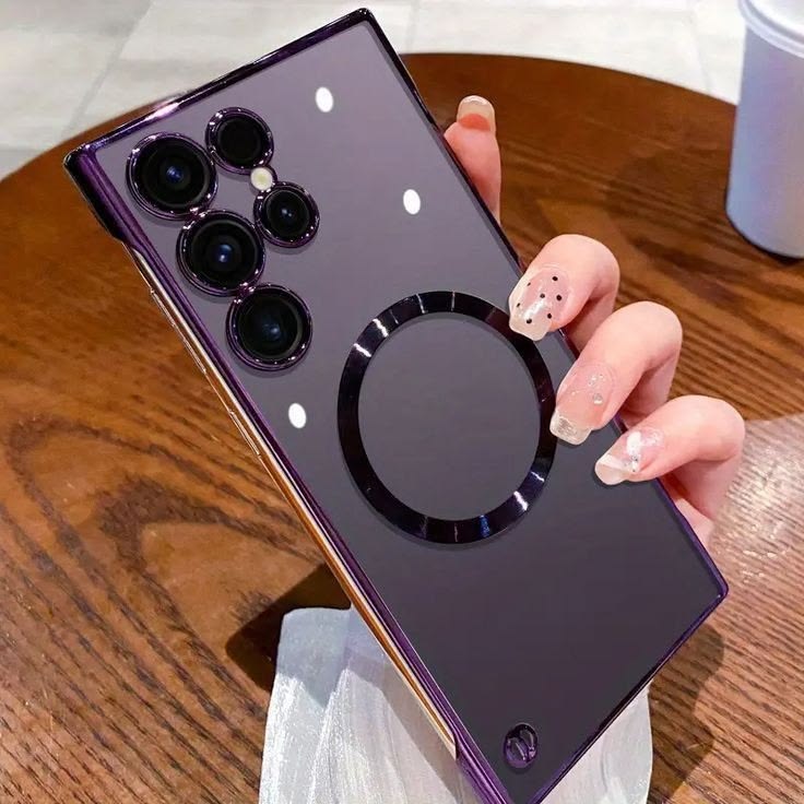 onmyway1133's tweet image. Which will you prefer?
A- Iphone 
B- Samsung