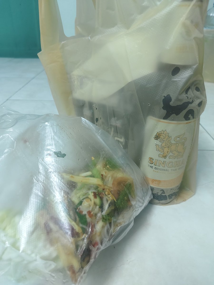 ผิวแทนที่ค่อนไปทางดำ tweet media