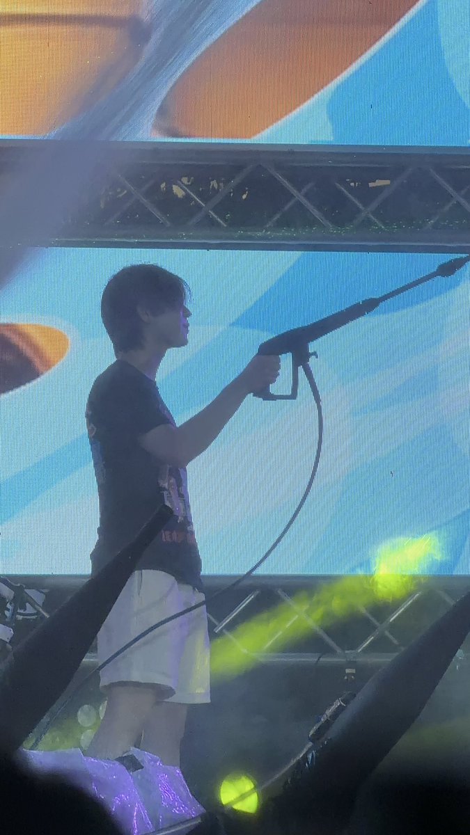 ชุ้บบบี ᐝᥫᩣ ☔️ tweet media