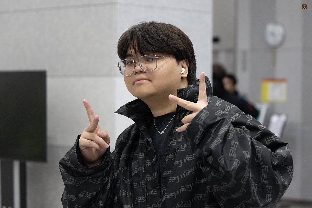 젤곰 Jellybear 🐻 tweet media