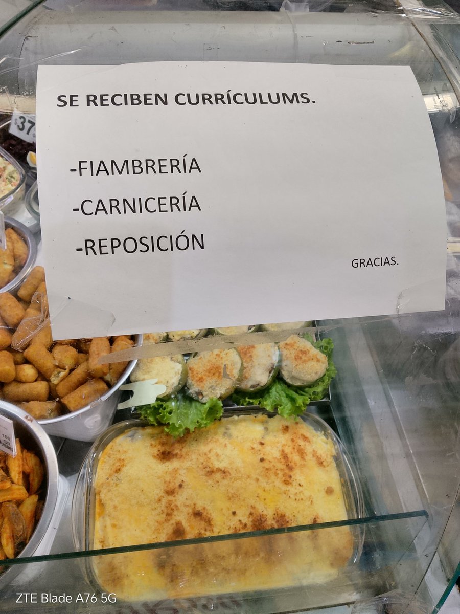 Si alguien anda buscado. 
Red Express. Local 1. Martín Berinduague 870. En barrio La Teja.