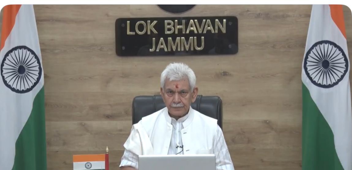 Cross Town News tweet media