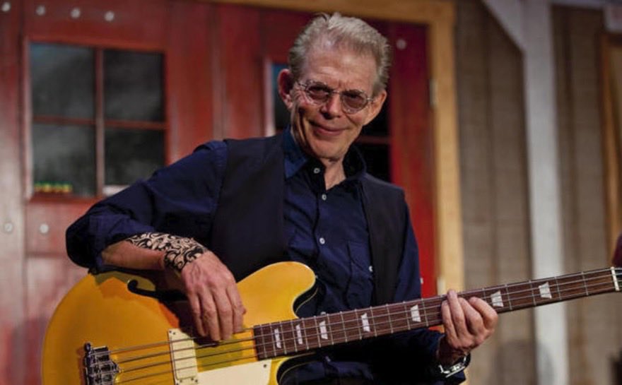 pillolerock's tweet photo. il 13 Aprile 1944 nasce
Jack Casady,
nome d’arte di John William Casady,
storico bassista dei Jefferson Airplane
e considerato uno dei più influenti
bassisti rock della storia.
Casady è anche membro degli Hot Tuna.
#JackCasady #pillolerock https://t.co/Gv7XJTSHx1