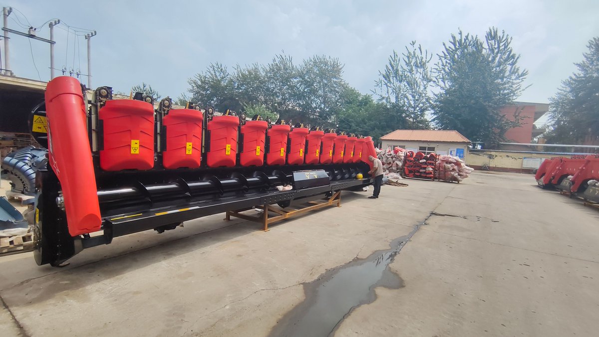 tianrenharveste's tweet image. The adoption of wider corn heads brings both advantages and considerations.
tianrenharvester.com
#harvester #maizeharvesting #cornharvester #corn #cornhead #cornheader