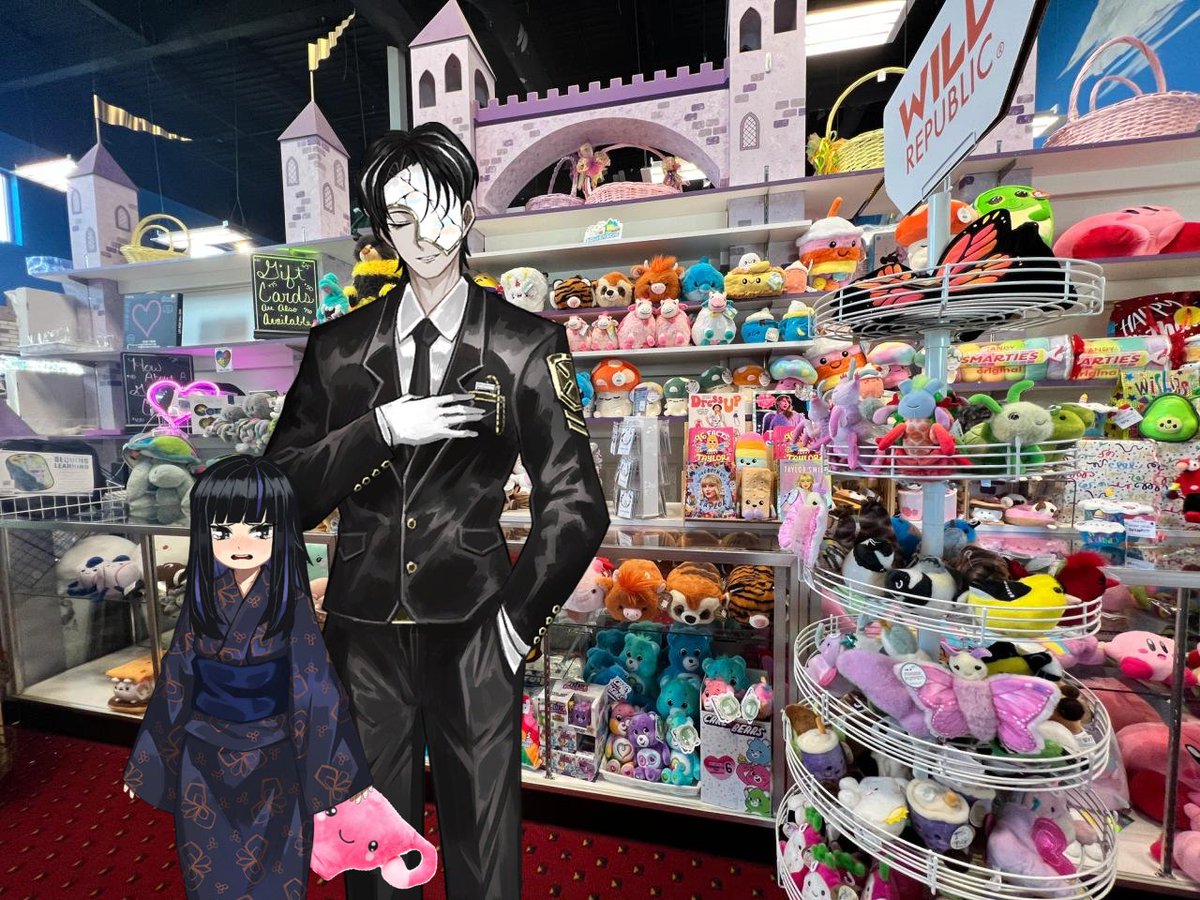 PM In Random Places!🌙 tweet media