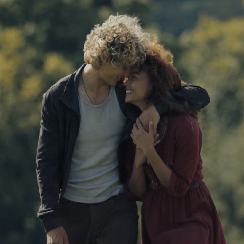 rari 𐙚 tweet media