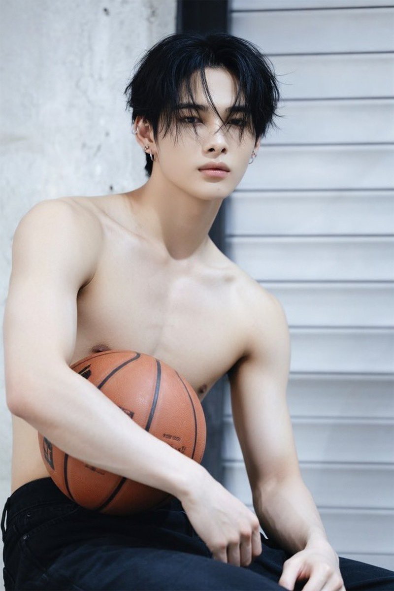 sunoo_oosun's tweet photo. Ugh i wish this is REAL pt.156 https://t.co/tMhOZjmUx3