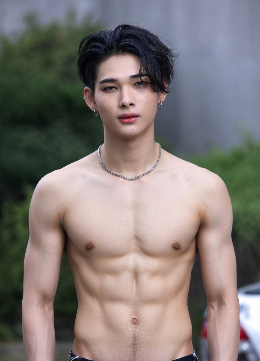 sunoo_oosun's tweet photo. Ugh i wish this is REAL pt.156 https://t.co/tMhOZjmUx3